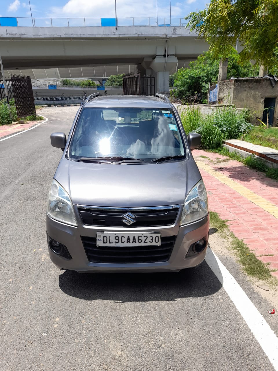 Secondhand Wagon-R-Vxi cng car in Dwarka and Uttam Nagar