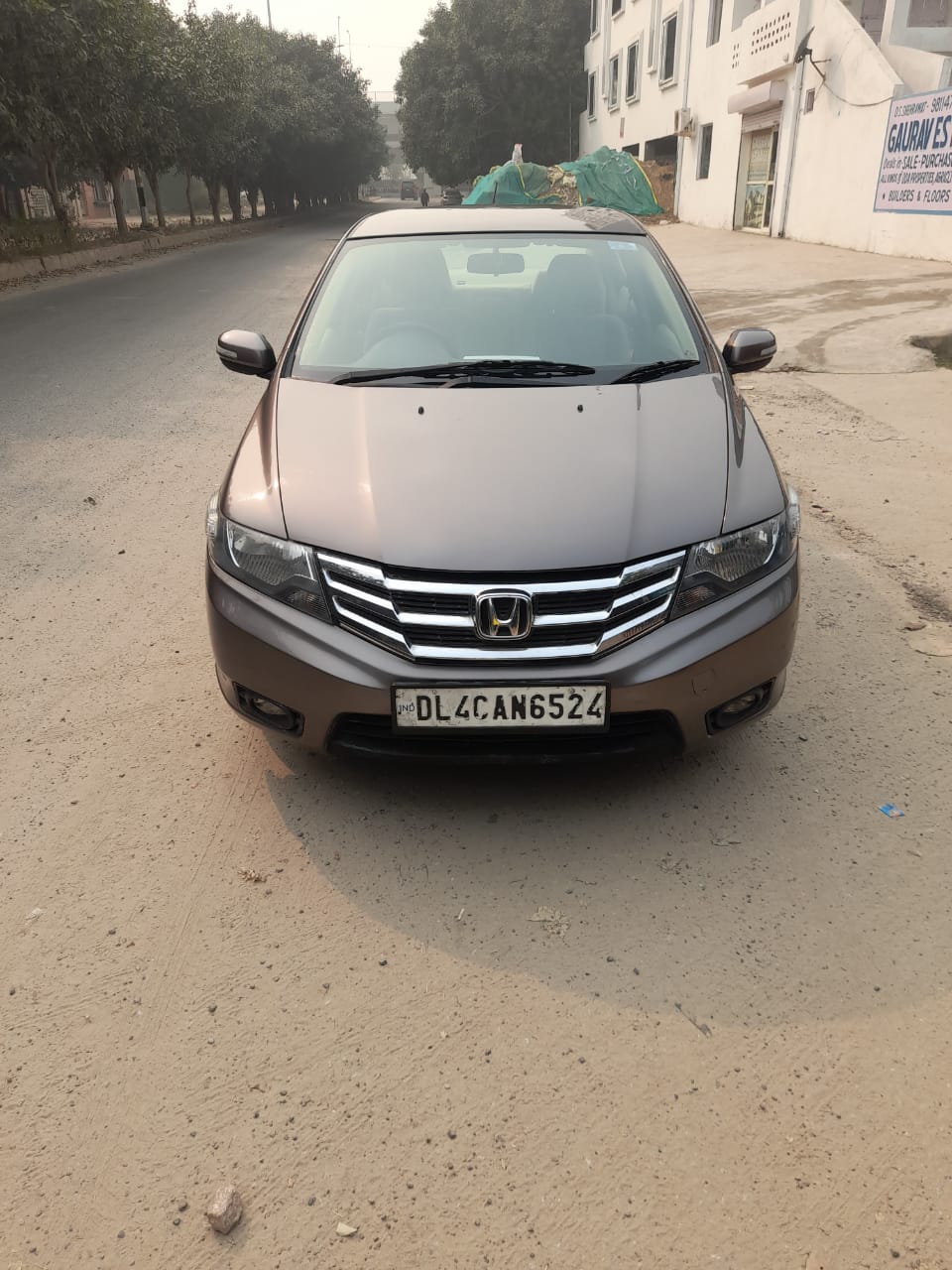 Secondhand Honda City-Vmt-Cng car in Dwarka and Uttam Nagar