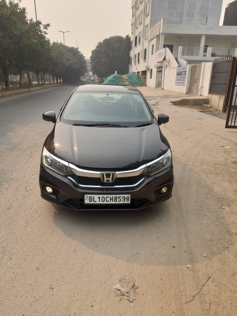 Secondhand Honda City-VMT car in Dwarka and Uttam Nagar