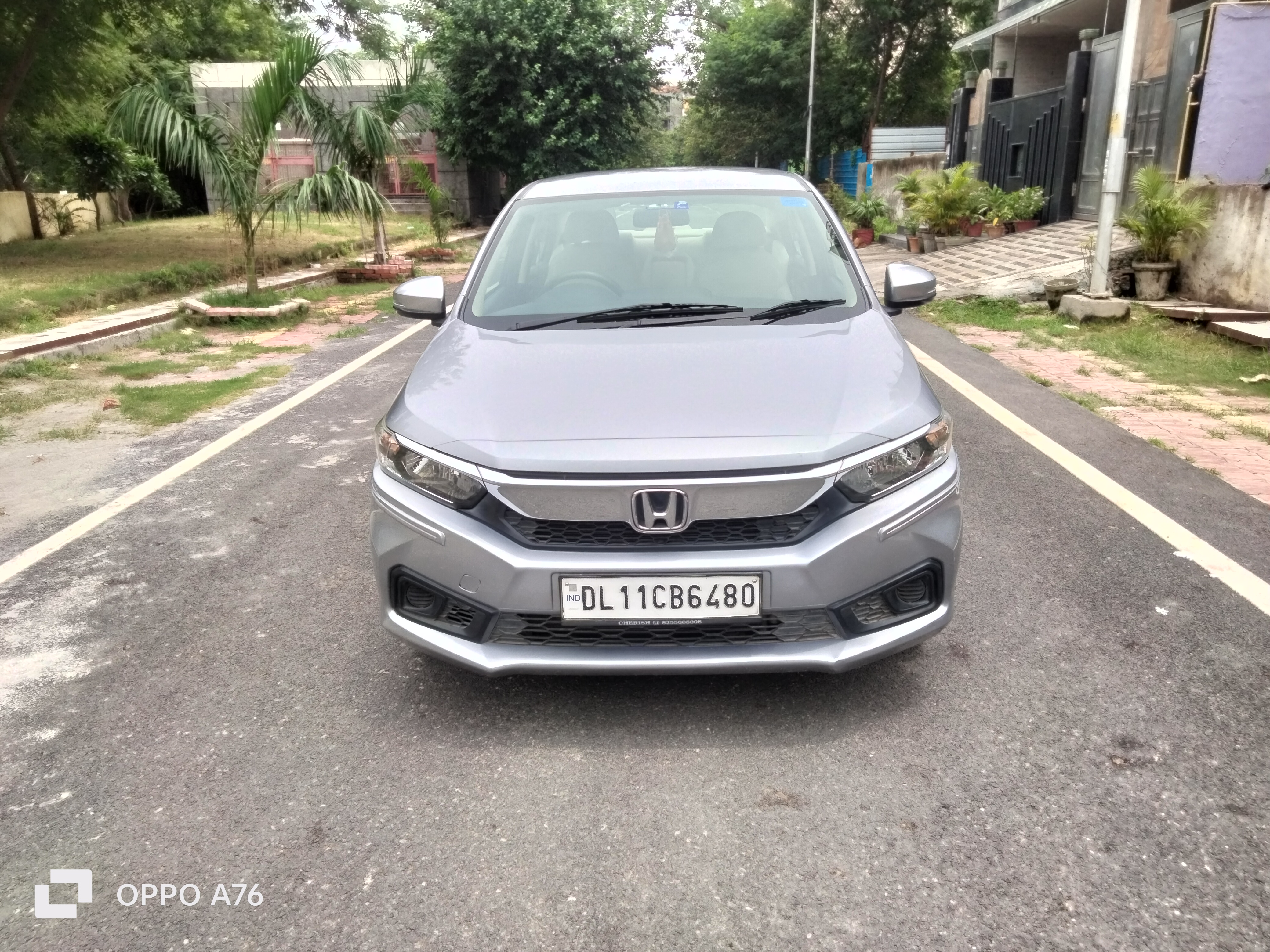 Secondhand Honda Amaze-Smt petrol car in Dwarka and Uttam Nagar