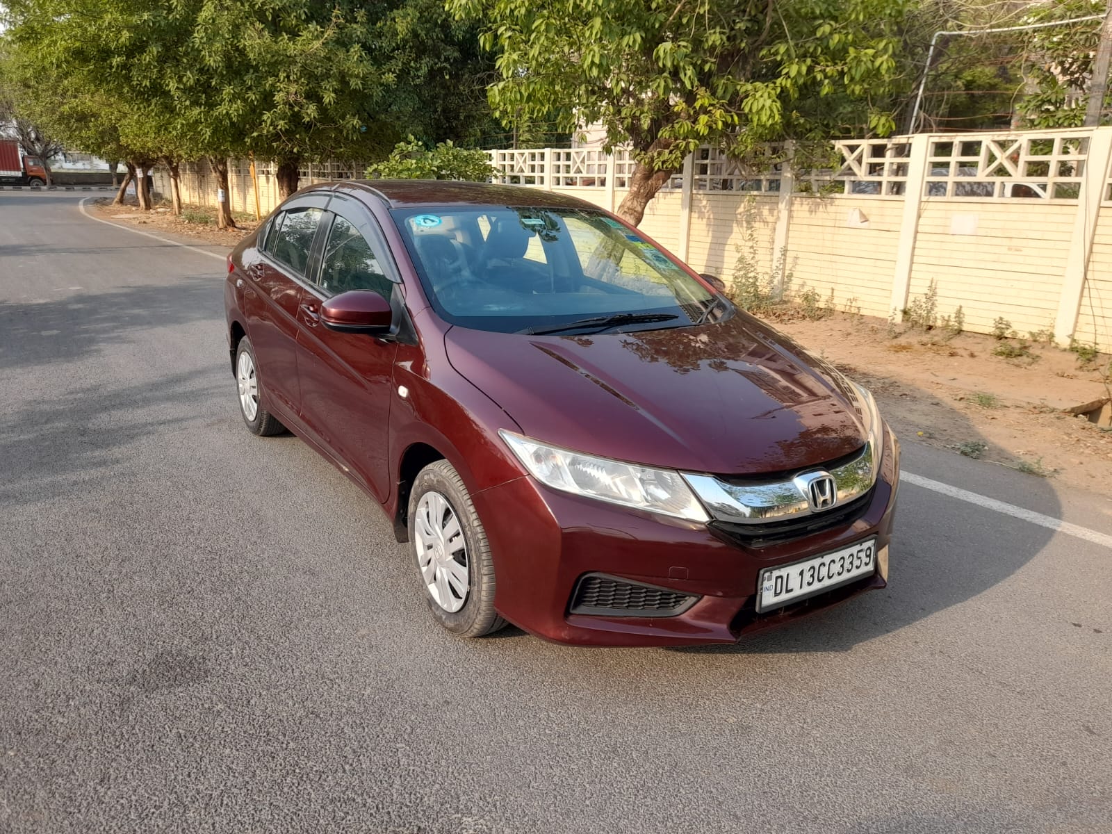 Secondhand Honda City-SV Automatic Petrol -2014 car in Dwarka and Uttam Nagar
